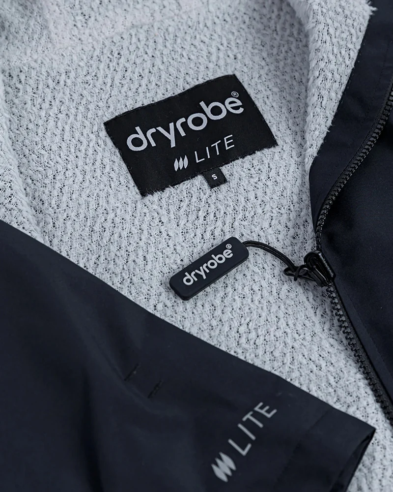 Dryrobe Tech-Lite Changing Robe in Black/Grey-4