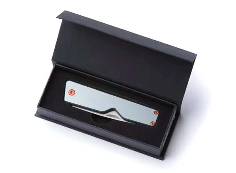 Whitby Mint EDC Pocket Knife in Titanium Grey-3