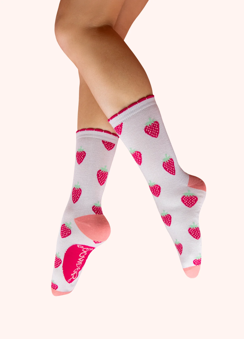 Powder Succulent Strawberries Bamboo Ankle Sock Womens in Cream