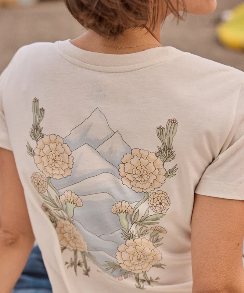 Sherpa Bali Mountain Tee Womens in Peetho -2