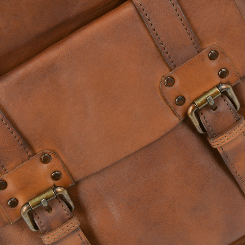 Ashwood Vintage look Leather rucksack in Rust-3