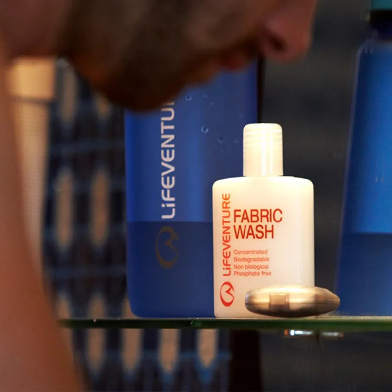Lifeventure Fabric Wash -1