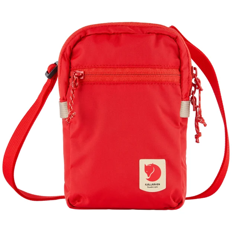 Fjallraven High Coast Pocket in True Red