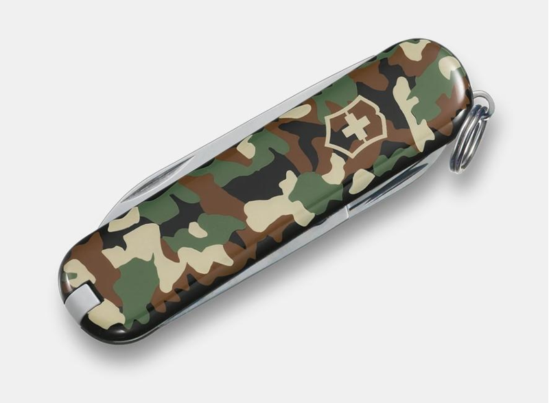 Victorinox Classic SD in Camo -1