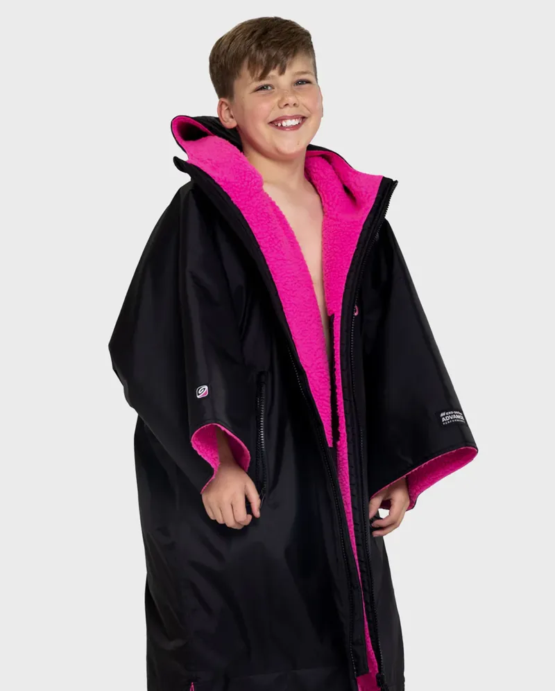 Dryrobe Advance Kids Short Sleeve V3 in Black Pink-1