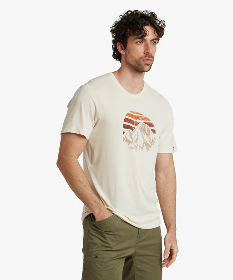 Sherpa Bali Retro Sunset Tee Mens in Peetho-1
