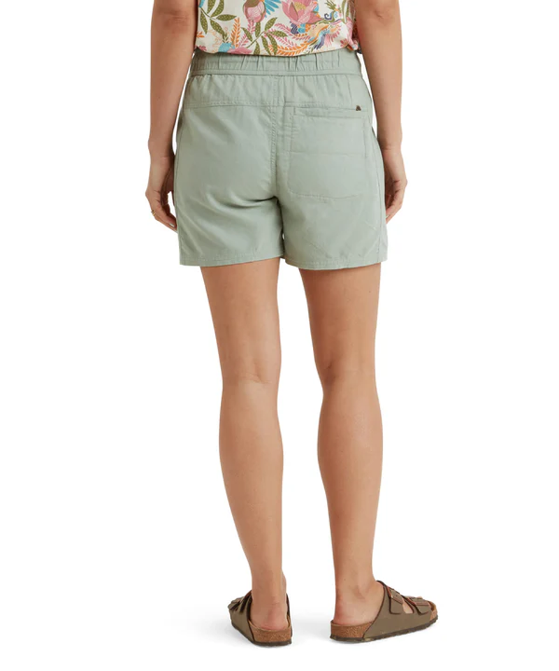 Sherpa Palmo Shorts Womens in Celery-4