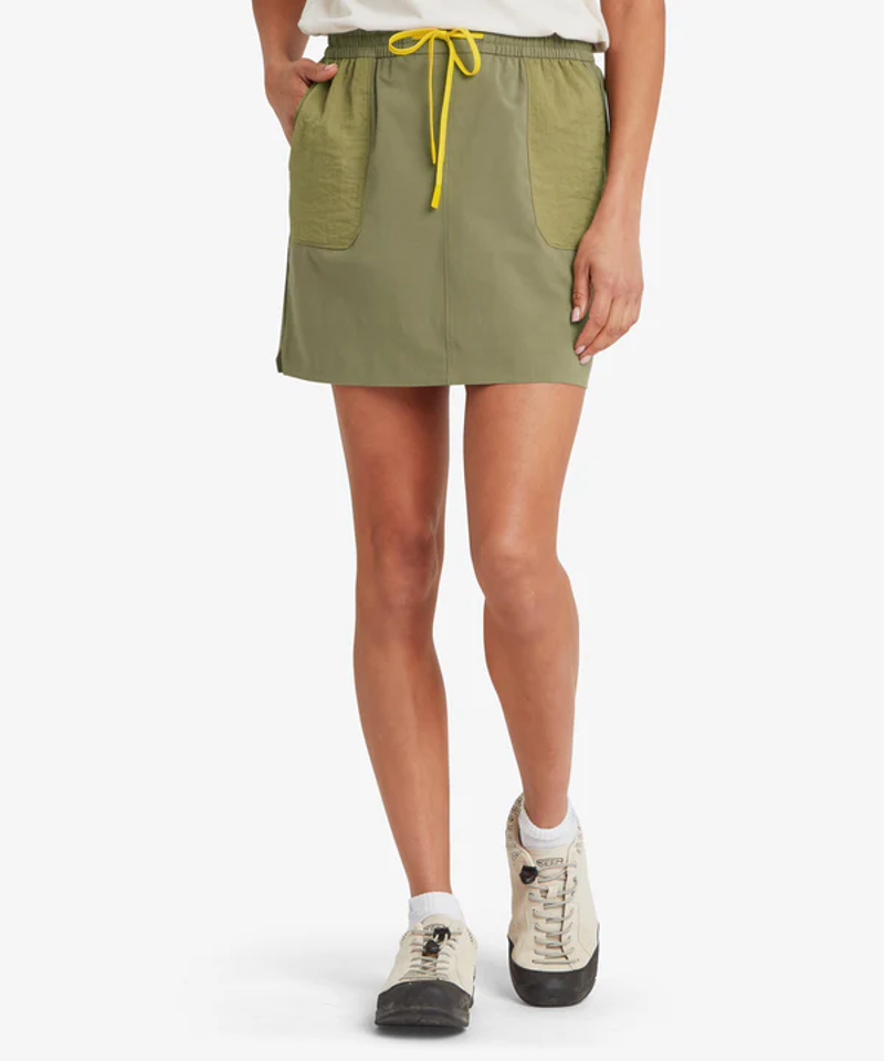 Sherpa Tarcho Retro Skort Womens in Olive -1