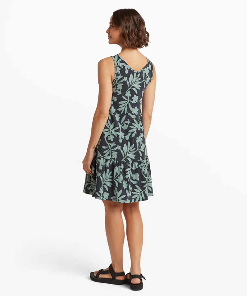 Sherpa Neha Ruffle Dress Womens in Black Gurans-4