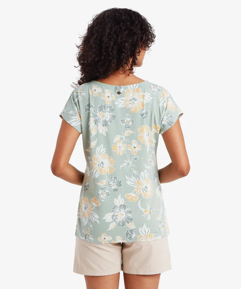 Sherpa Neha Tee Womens in Celery Floral-3