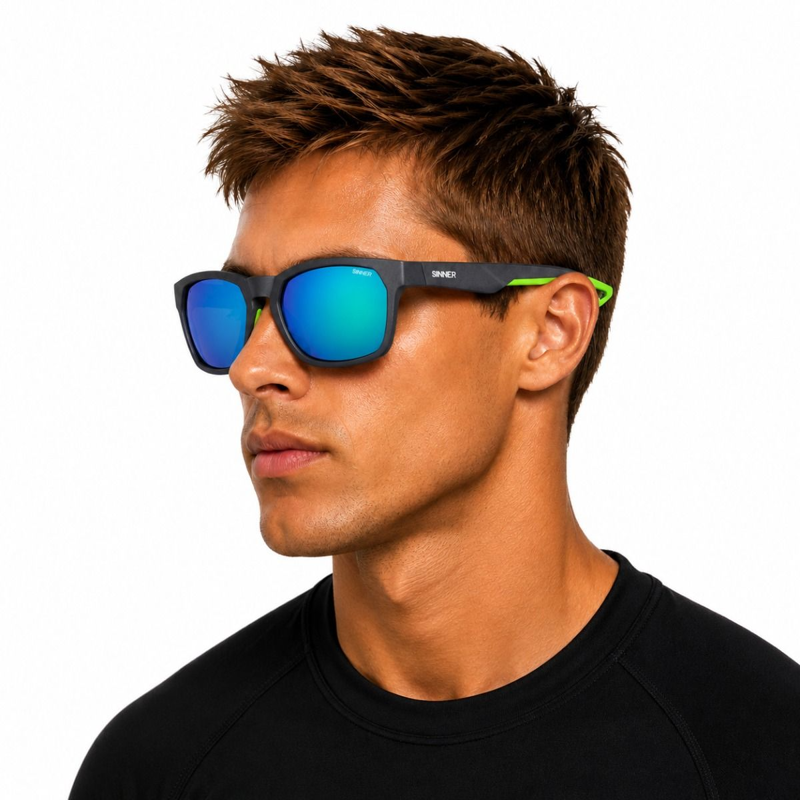 Sinner Faveira Polarised Sunglasses in Matte Dark Grey/Green-4