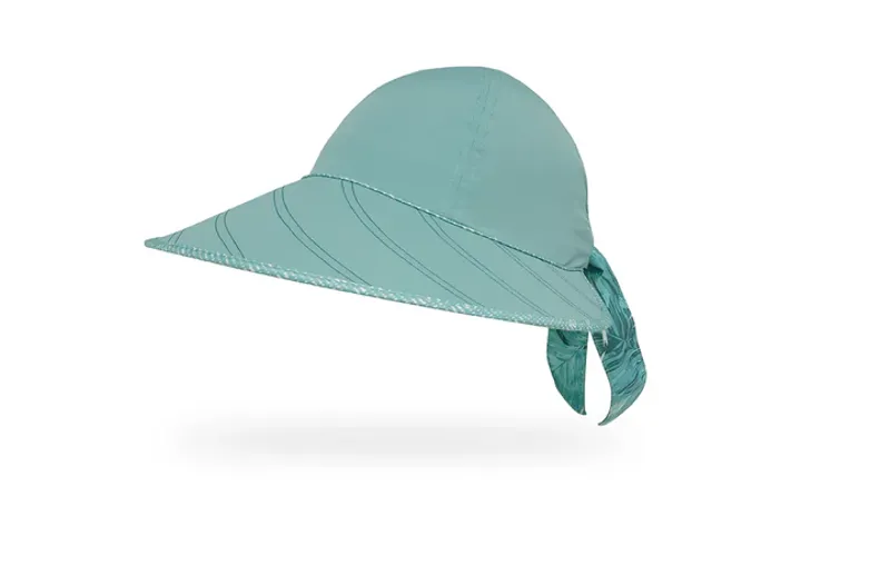 Sunday Afternoons Sun Seeker Hat in Saltwater